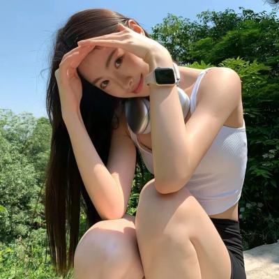 女机械人